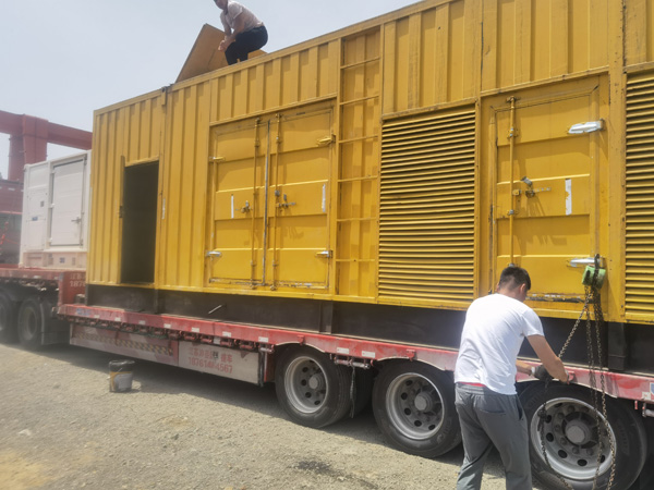 化州发电机出租100KW发电机需要什么规格的电缆线?